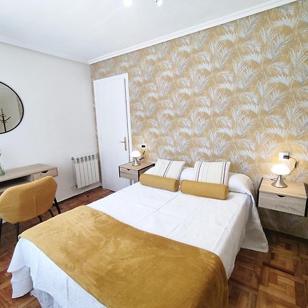 Apartamento Centrico Con Wifi Αβιλές Εξωτερικό φωτογραφία