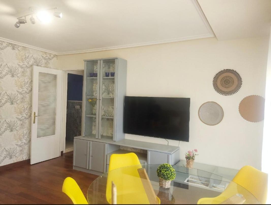 Apartamento Centrico Con Wifi Αβιλές Εξωτερικό φωτογραφία